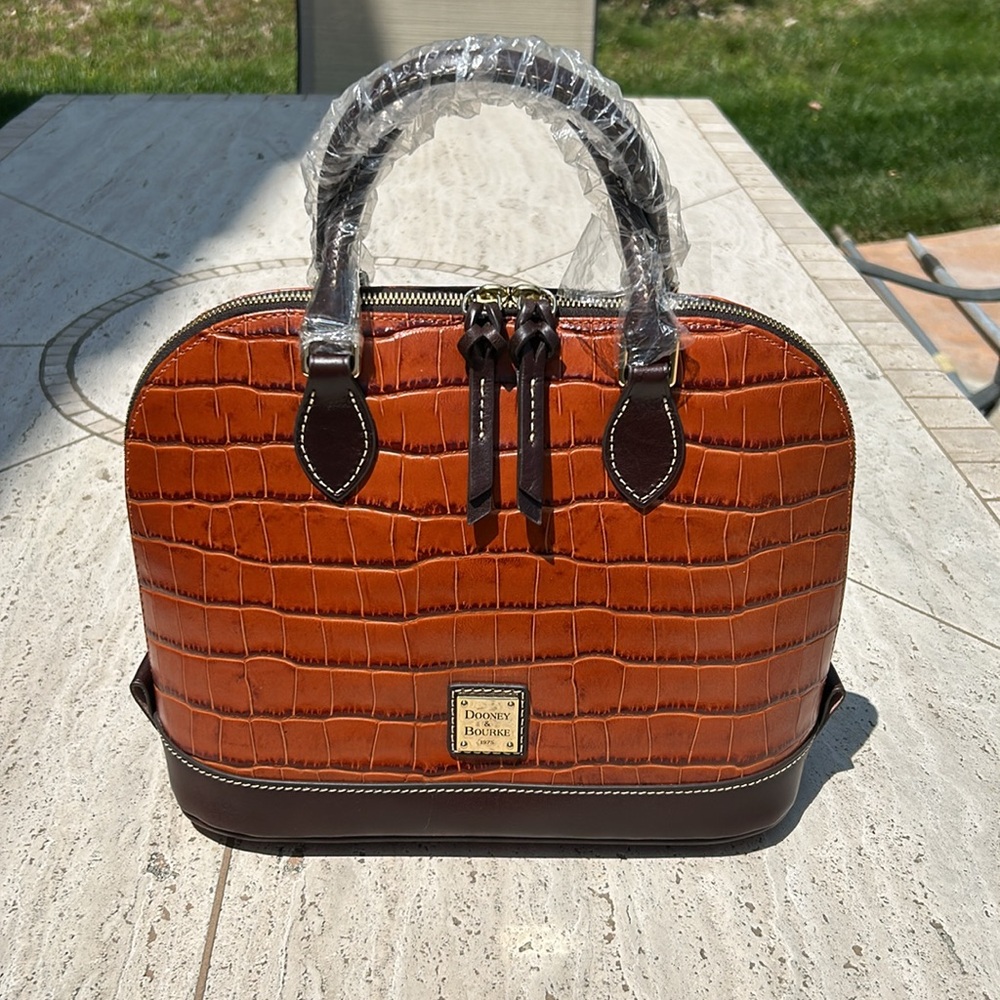 ✨NEW✨Dooney & Bourke OAKDALE ZIP ZIP Satchel - COGNAC - Picture 2 of 16